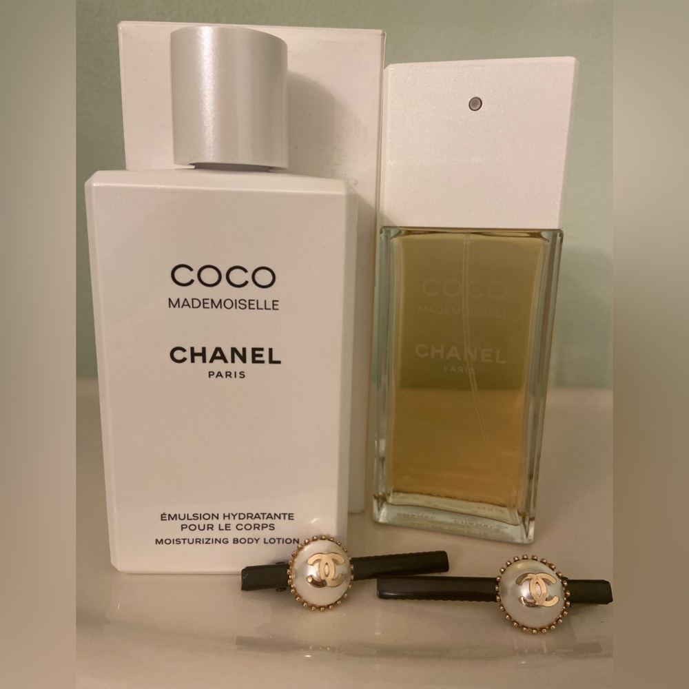 CHANEL Coco Mademoiselle 3.4 fl oz Eau De Toilette Spray & Body Lotion+Hair Clip
